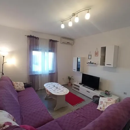 Apartment With Wifi Kastel Novi, - 22614