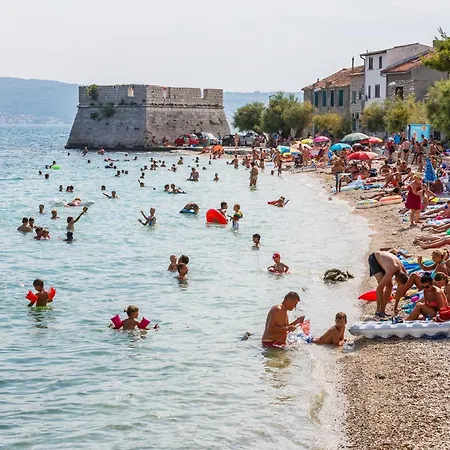 With Wifi Kastel Novi, - 22614 דירה